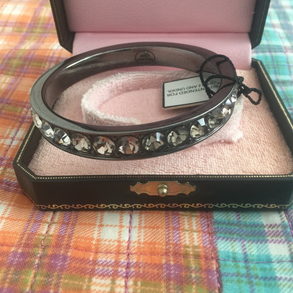 Juicy Couture Ombre Silver Crystal Bangle BNWT - Picture 6 of 6